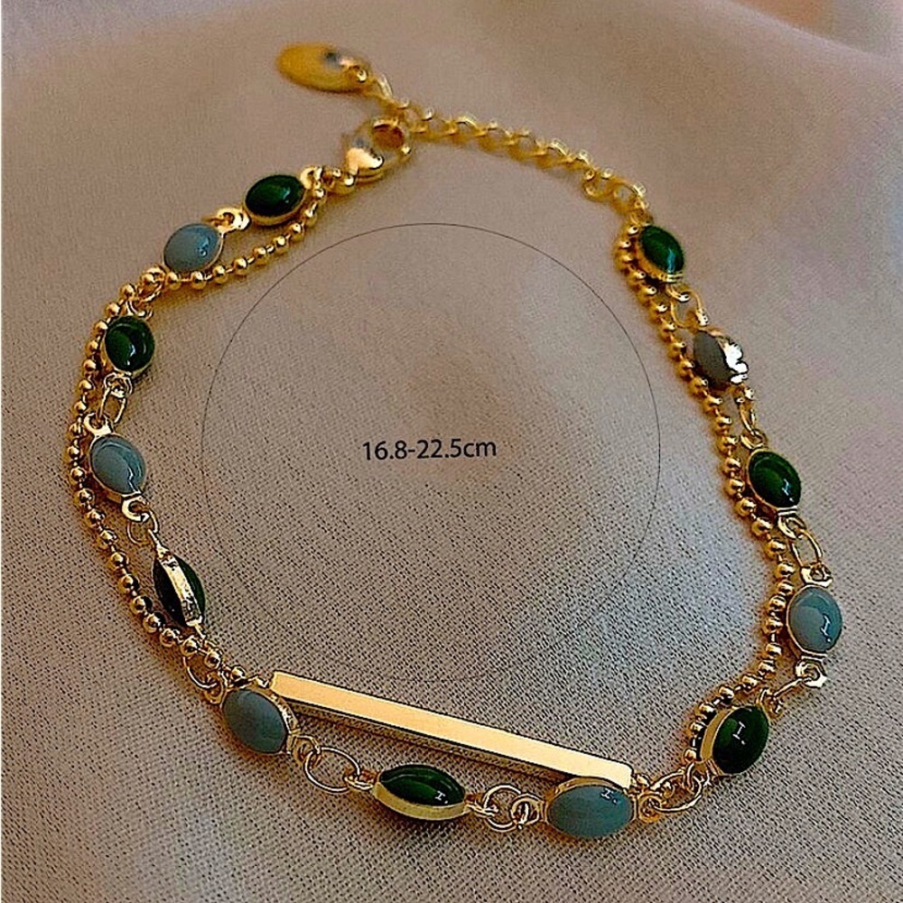 Emerald Beaded Gold Plated Chain Link Minimalist Bracelet - Picture 4 of 9